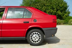 Afbeelding 18/45 van Alfa Romeo 33 - 1.3 (1991)