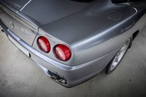 Bild 40/98 von Ferrari 550 Maranello (1998)