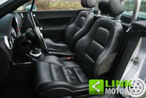 Immagine 7/10 di Audi TT 1.8 T (2000)