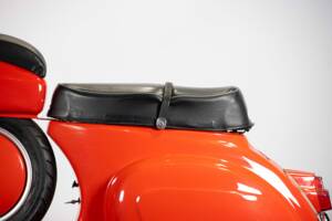 Immagine 25/49 di Piaggio Vespa 90 (1967)