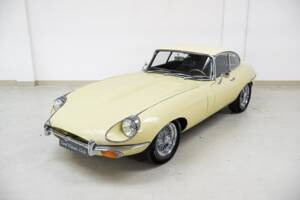 Imagen 3/40 de Jaguar E-Type (2+2) (1970)