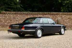 Imagen 38/50 de Jaguar XJ 12 (1985)