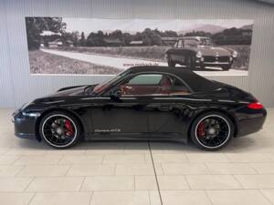 Bild 1/19 von Porsche 911 Targa 4S (2011)