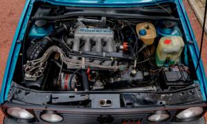 Bild 4/4 von Volkswagen Golf II GTi 16V 1.8 (1987)