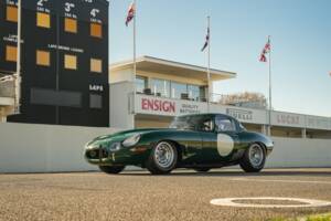 Image 1/50 of Jaguar E-Type "Semi-Lightweight" (1963)
