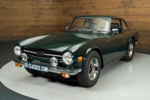 Immagine 14/19 di Triumph TR 6 (1976)