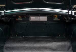 Image 31/31 of Jaguar 340 (1968)