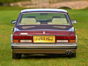 Image 11/50 of Rolls-Royce New Silver Dawn (1997)