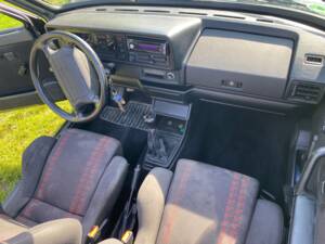 Bild 14/14 von Volkswagen Golf Mk I Convertible 1.8 (1992)