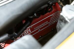 Immagine 23/33 di Ferrari F 355 Berlinetta (1995)