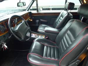 Afbeelding 6/15 van Rolls-Royce Corniche IV (1992)