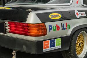 Afbeelding 11/40 van Mercedes-Benz 350 SLC (1973)