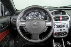 Image 8/50 de Opel Tigra TwinTop 1.4 Twinport (2006)
