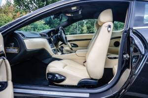 Image 35/43 of Maserati GranTurismo 4.2 (2008)