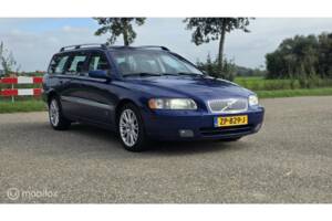 Bild 7/42 von Volvo V 70 2.5T (2005)