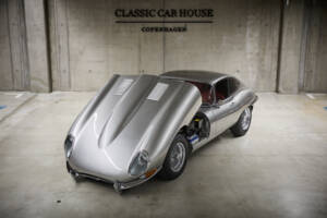 Image 96/99 of Jaguar E-Type 3.8 (1964)