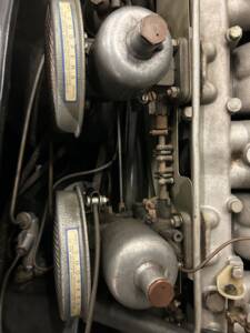 Imagen 26/27 de Jaguar XK 120 DHC (1953)