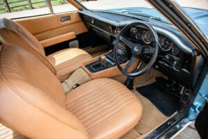 Bild 30/38 von Aston Martin V8 (1974)
