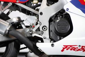 Immagine 25/50 di Honda CBR 900RR Fireblade (1996)