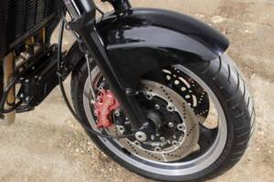 Image 13/37 of Triumph Speed Triple (1995)