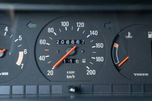 Immagine 35/43 di Volvo 240 GLE Injection (1989)