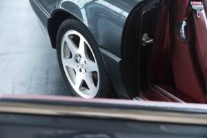 Image 37/37 of Mercedes-Benz SL 500 (1995)