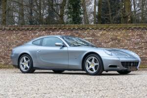 Bild 35/50 von Ferrari 612 Scaglietti (2005)