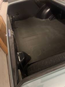Image 27/32 of Mercedes-Benz 250 C (1972)