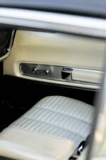 Image 33/42 of Dodge Charger (1966)