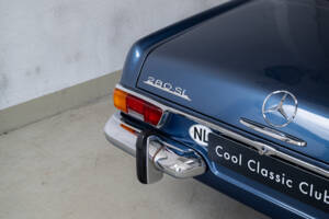 Image 31/38 of Mercedes-Benz 280 SL (1978)