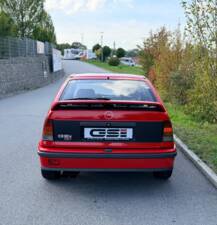 Image 29/33 of Opel Kadett 2,0i GSi 16V (1988)