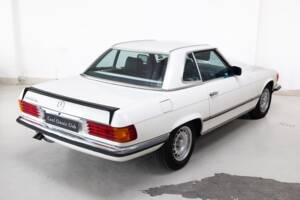 Image 35/35 de Mercedes-Benz 500 SL (1984)