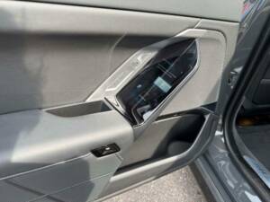 Bild 8/9 von BMW i7 eDrive50 (2023)