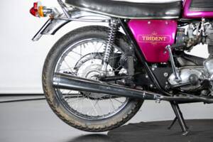 Image 31/50 de Triumph T 150 V Trident (1974)