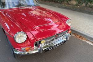 Bild 2/21 von MG MGC GT (1968)