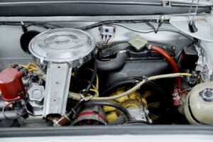 Bild 31/50 von FIAT 850 Racer Convertibile Bertone (1970)