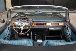 Image 21/46 of Ferrari 275 GTS (1965)