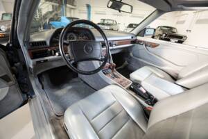 Image 11/27 of Mercedes-Benz 500 SEC (1988)
