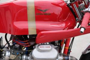 Image 16/44 of Moto Guzzi DUMMY (1972)