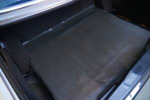 Bild 80/95 von Mercedes-Benz 450 SEL 6,9 (1976)