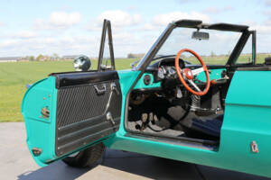 Image 32/50 of Alfa Romeo 1750 Spider Veloce (1969)