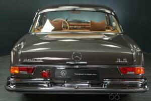 Image 5/30 of Mercedes-Benz 280 SE 3,5 (1970)
