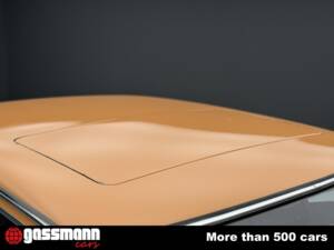 Immagine 10/15 di Mercedes-Benz 300 D (1977)