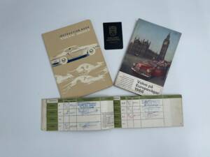 Bild 9/50 von Volvo 1800 S (1967)