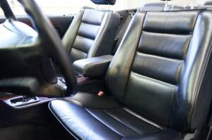 Image 30/36 of Mercedes-Benz E 320 (1995)