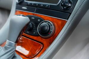 Image 26/56 de Mercedes-Benz SL 65 AMG (2004)