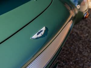 Image 8/62 of Aston Martin DB 4 GT (1960)