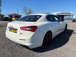 Bild 18/45 von Maserati Ghibli (2018)