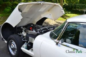 Bild 42/50 von Jaguar E-Type V12 (2+2) (1971)