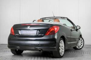 Image 42/50 de Peugeot 207 CC 1.6 VTi (2008)